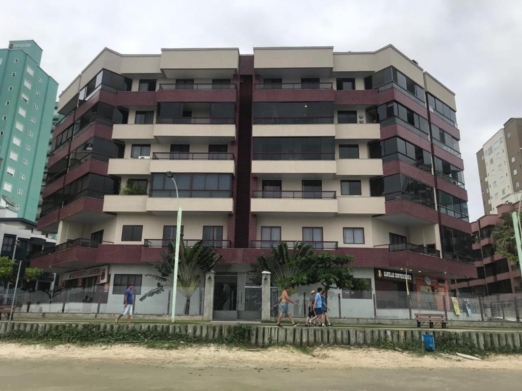 Apartamento Meia Praia Lateral Mar Itapema Zewnętrze zdjęcie